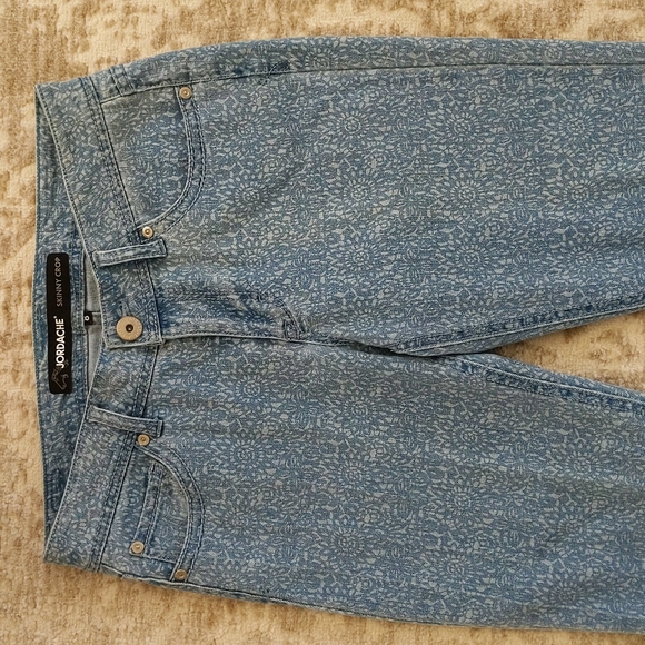 Jordache Skinny Crop Jeans 8 Blue Pattern - Picture 6 of 15